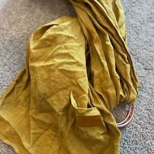 Kyte BABY Golden Ring Sling